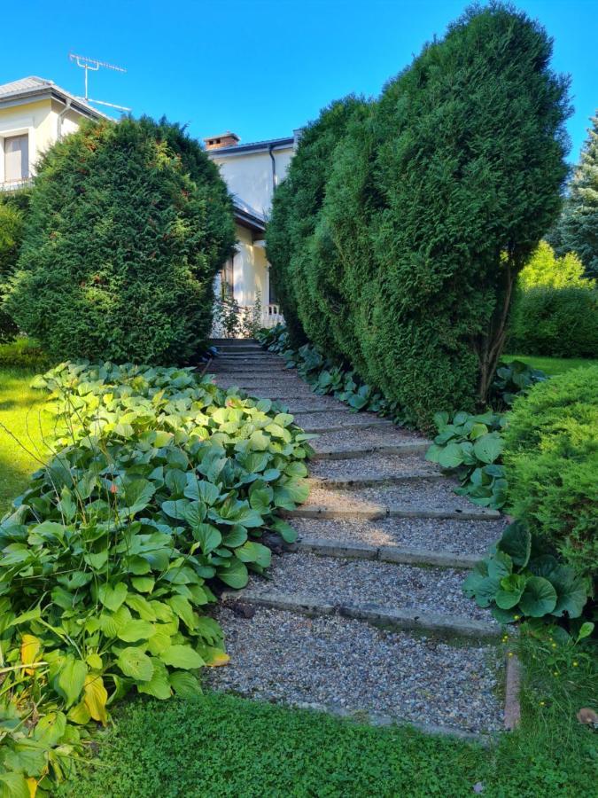 Wrzosowe Siedlisko Vila Czosnów Exterior foto